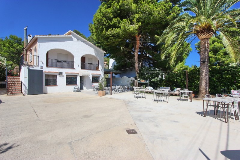 2 bed Commercial in Denia