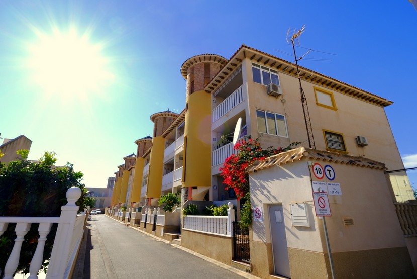 2 bed Apartment in La Zenia