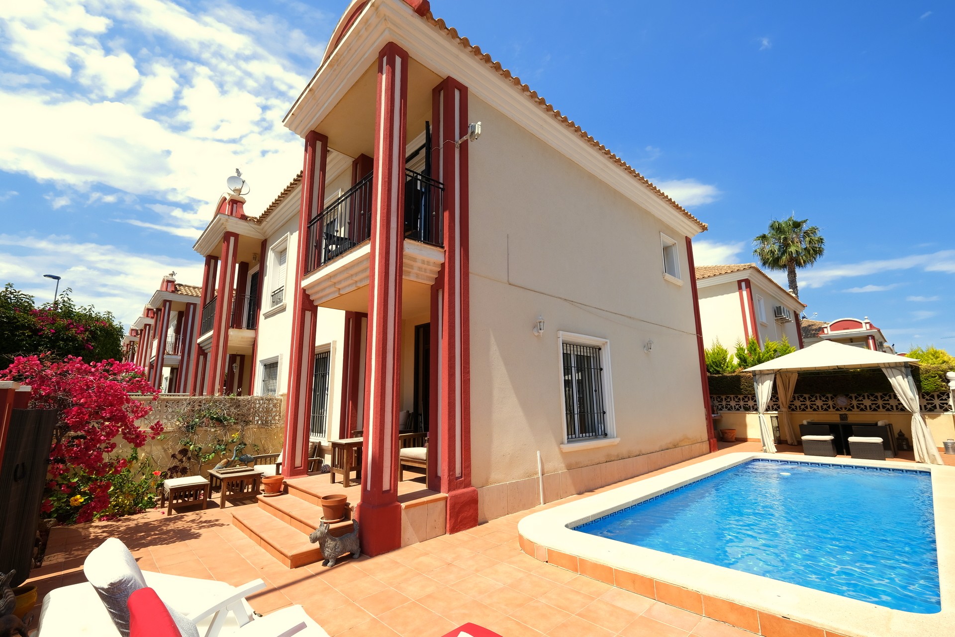 Villa for sale in Dehesa de Campoamor HomeEspaña Real Estate