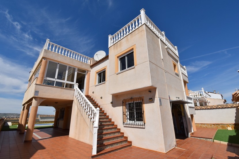 4 bed Villa in San Miguel de Salinas