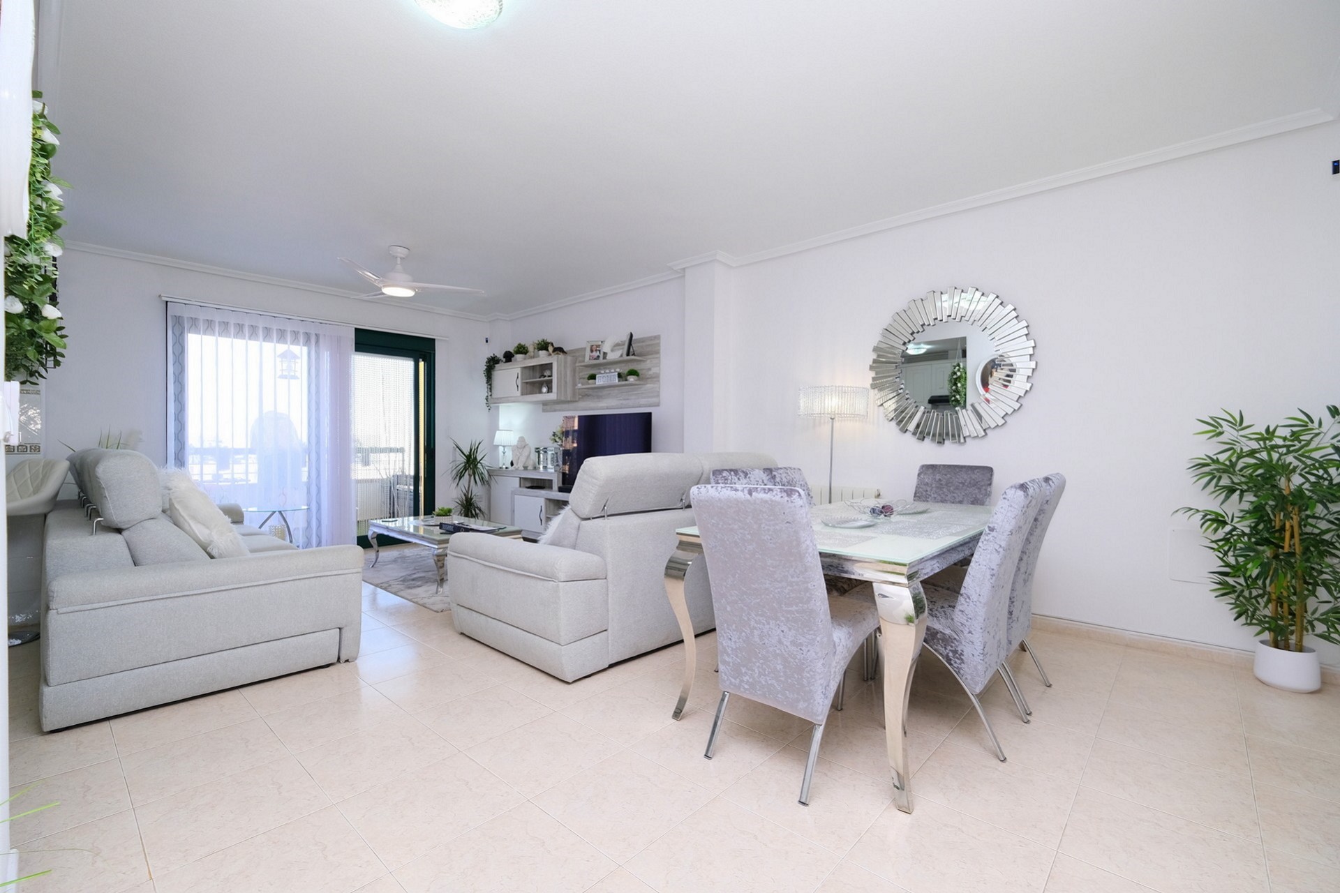 2 bed Apartment in Villamartin