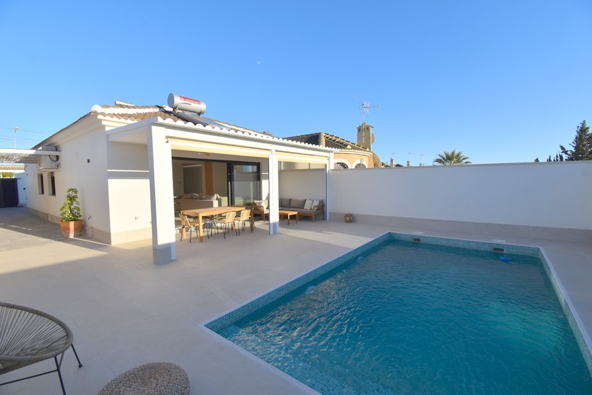 3 bed Villa in El Chaparral