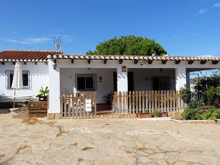 3 bed Villa in Gata de Gorgos