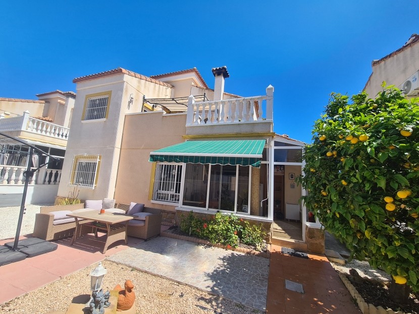 3 habitaciones – Villa – San Miguel de Salinas