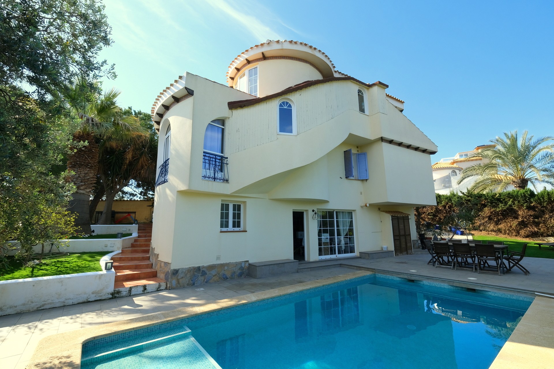 4 bed Villa in La Zenia