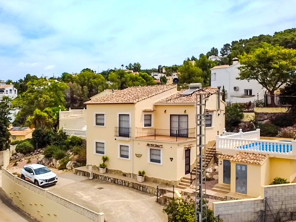 4 bed Villa in Orba