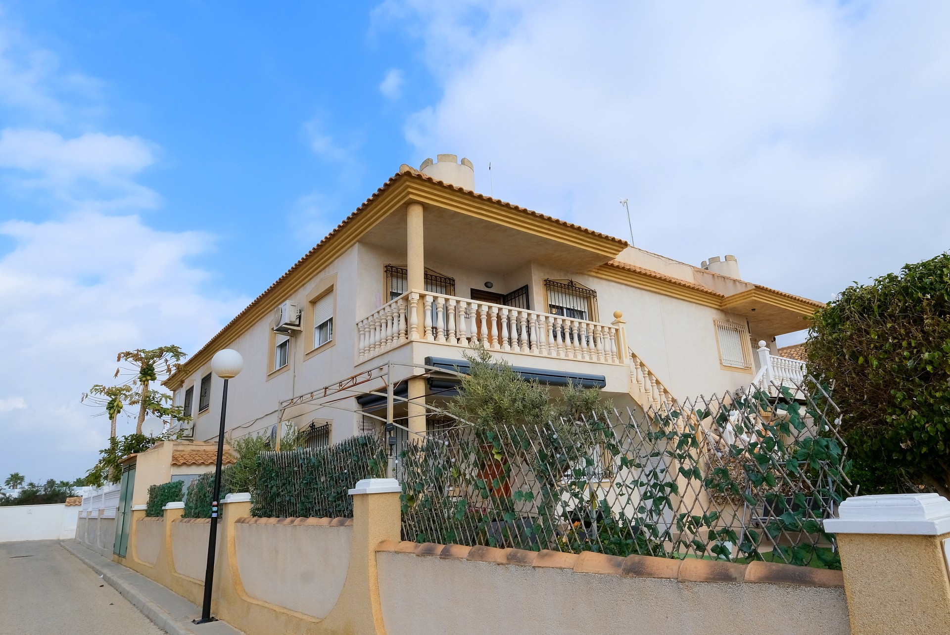 2 bed Apartment in Cabo Roig