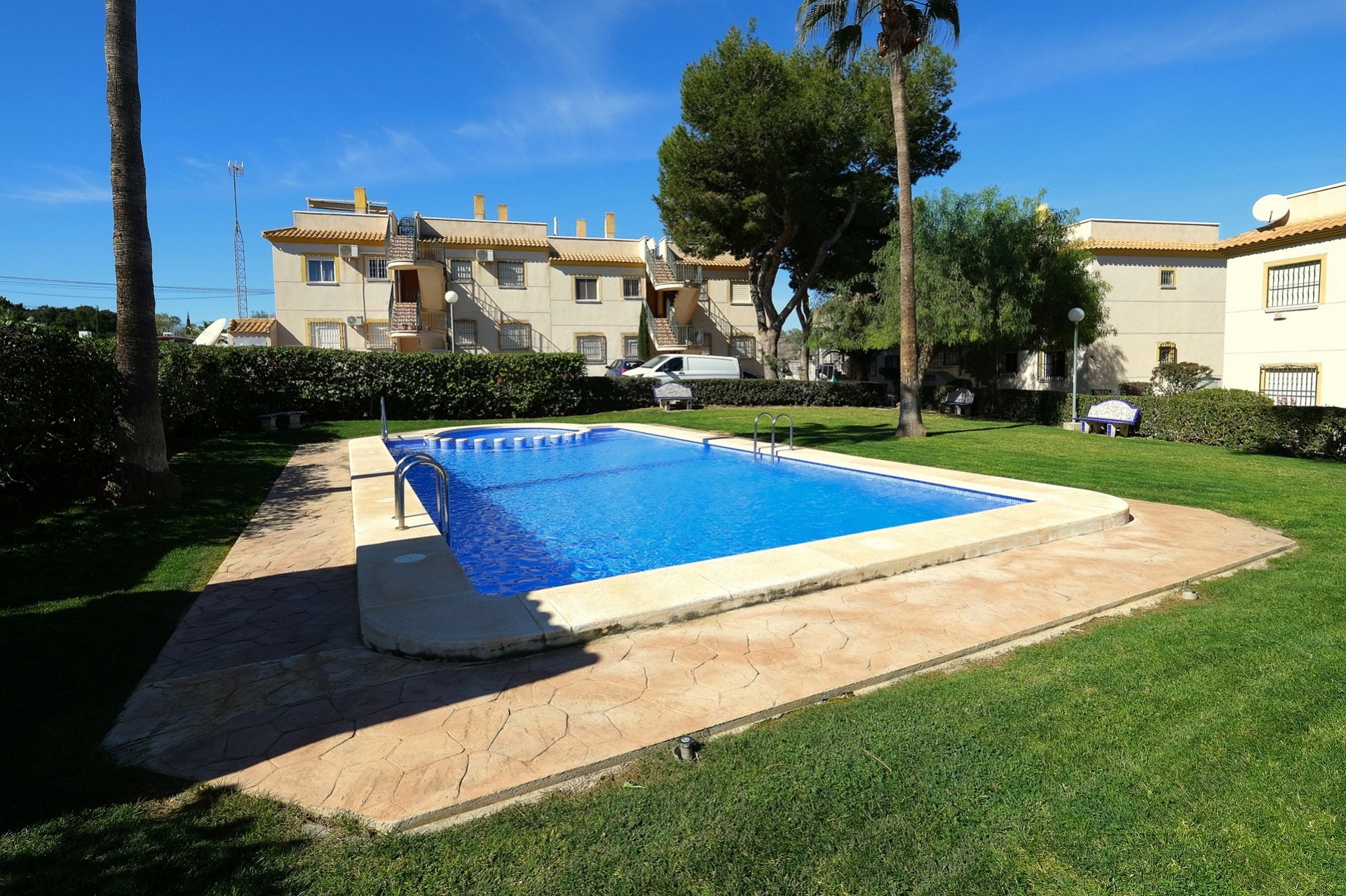 2 bed Apartment in Villamartin
