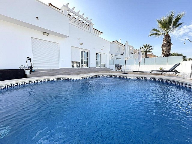 3 bed Villa in Altaona Golf & Country Village