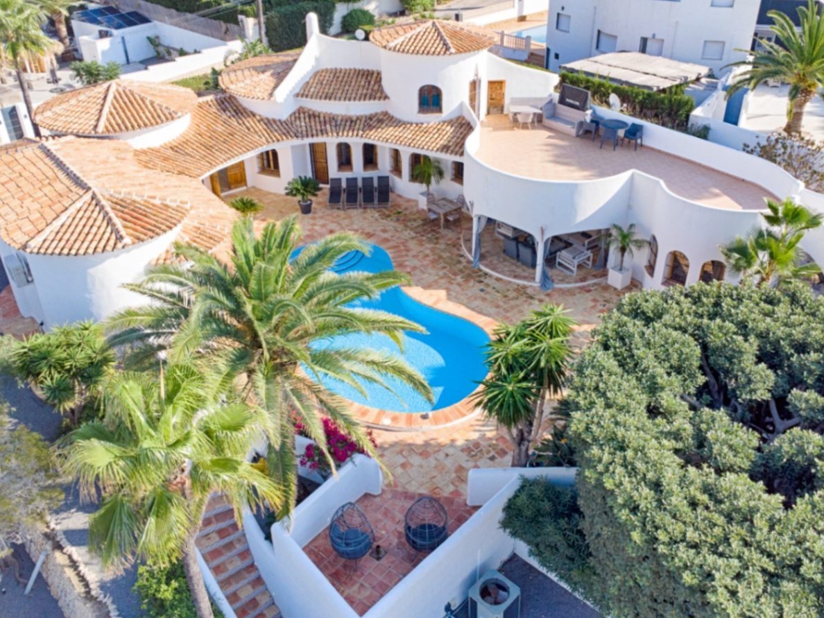 5 bed Villa in Benissa