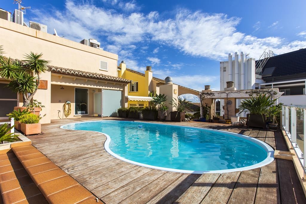4 bed Apartment in Denia