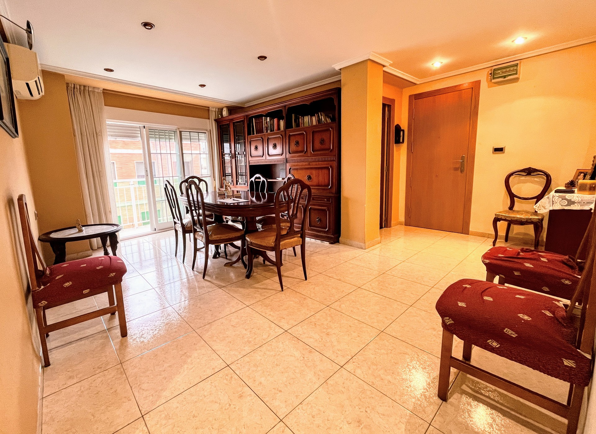 5 bed Apartment in El Puig