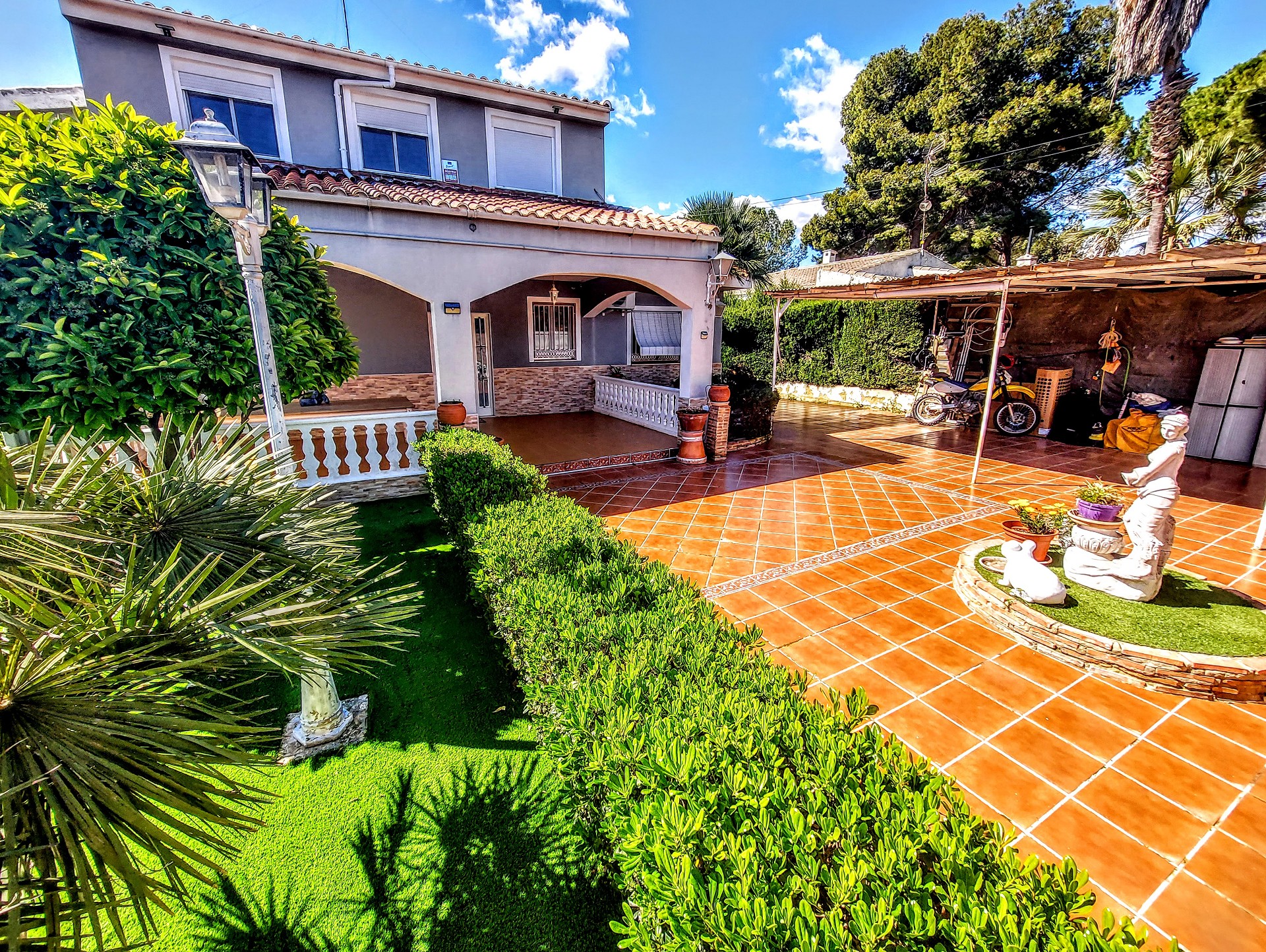 6 bed Villa in Montserrat