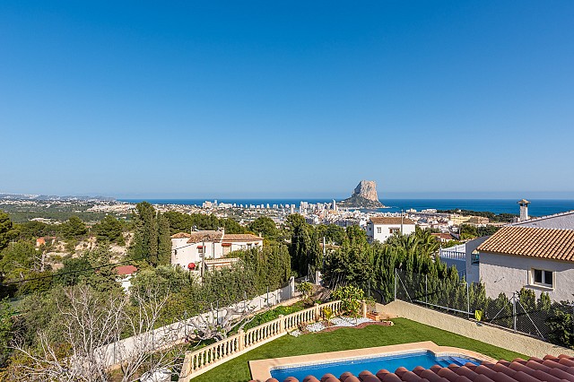 6 bed Villa in Calpe