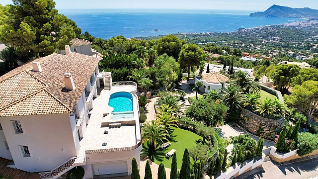 4 bed Villa in Altea