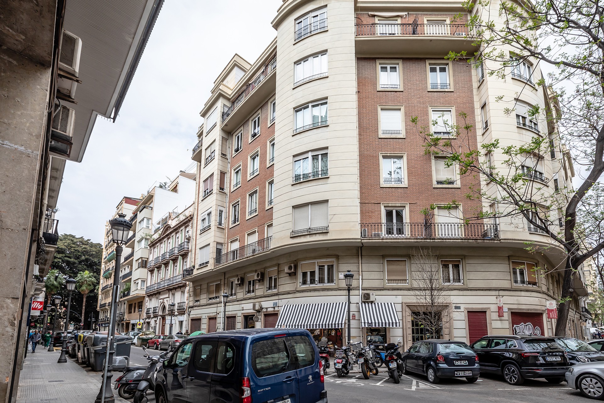 4 bed Apartment in Valencia City