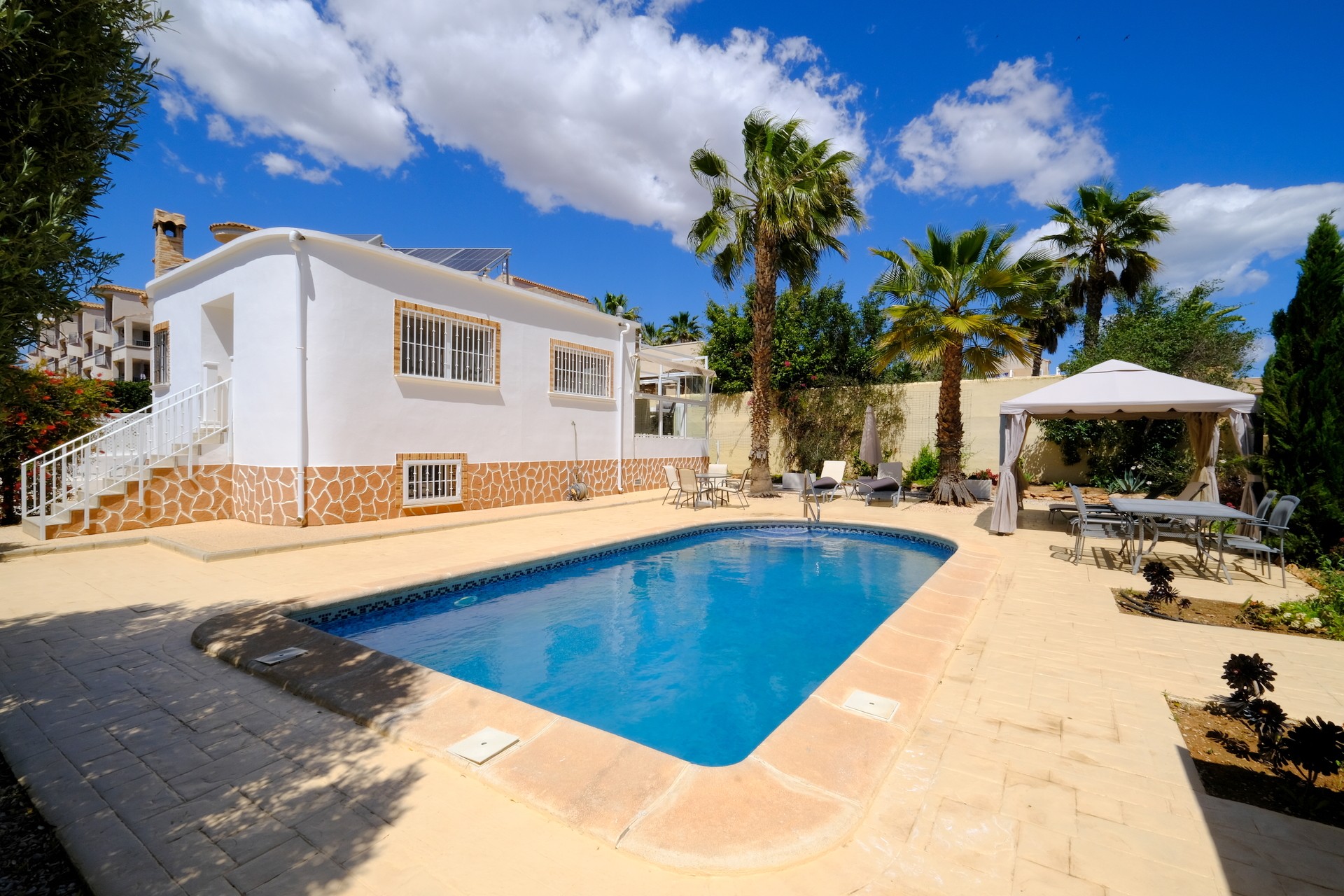 3 bed Villa in Punta Prima