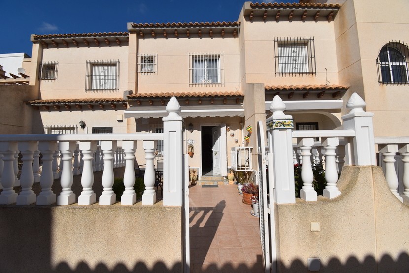 2 bed Townhouse in Villamartin
