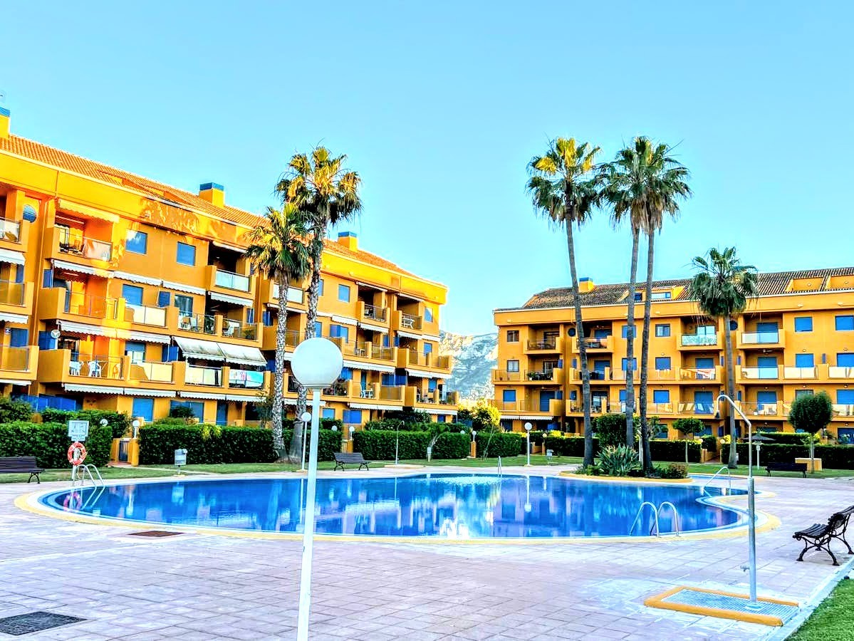 4 bed Apartment in Denia