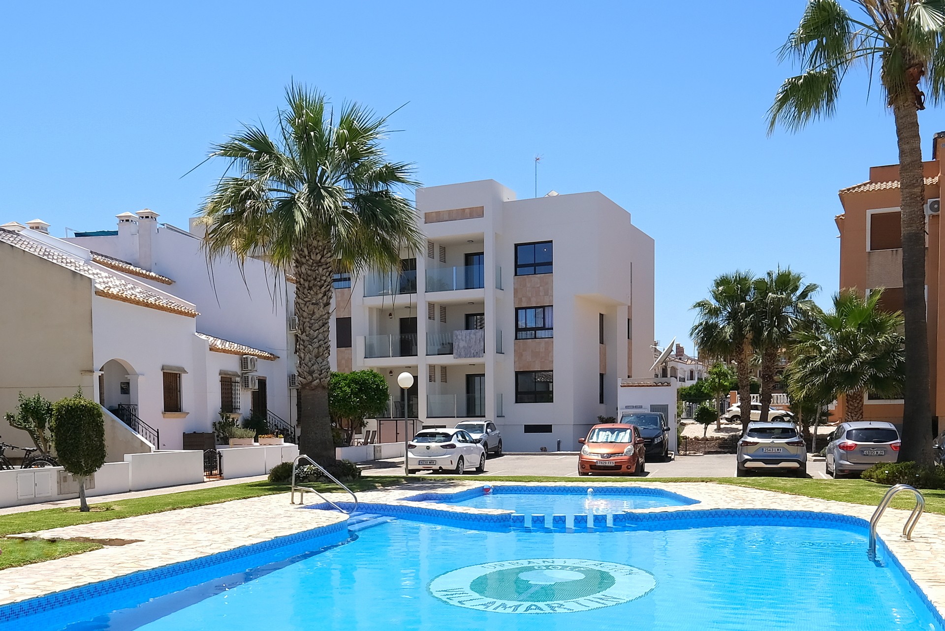 2 bed Apartment in Villamartin