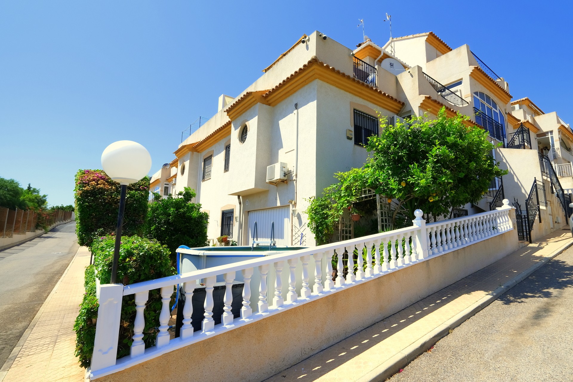 3 bed Townhouse in Playa Flamenca