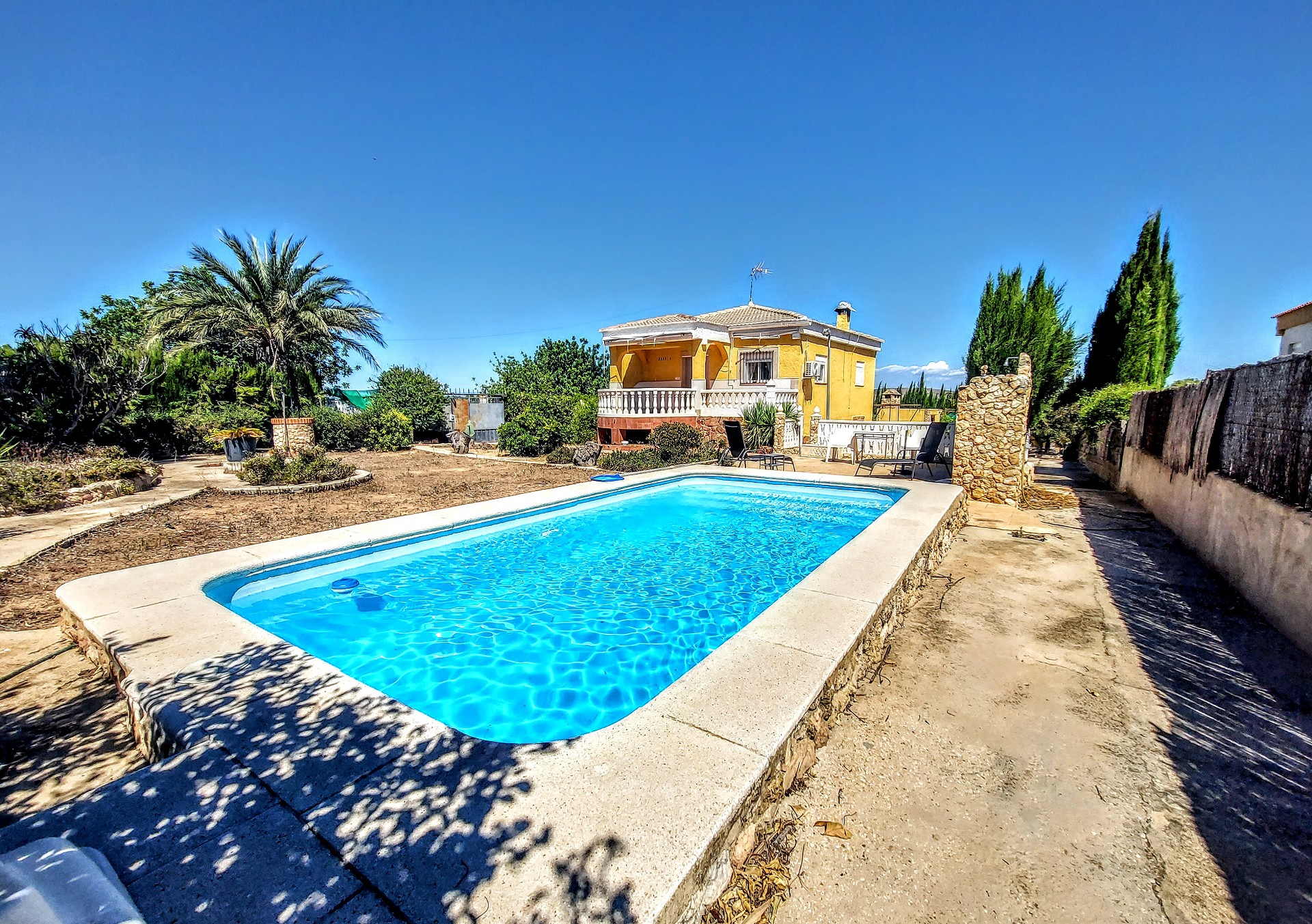 5 bed Villa in Montserrat