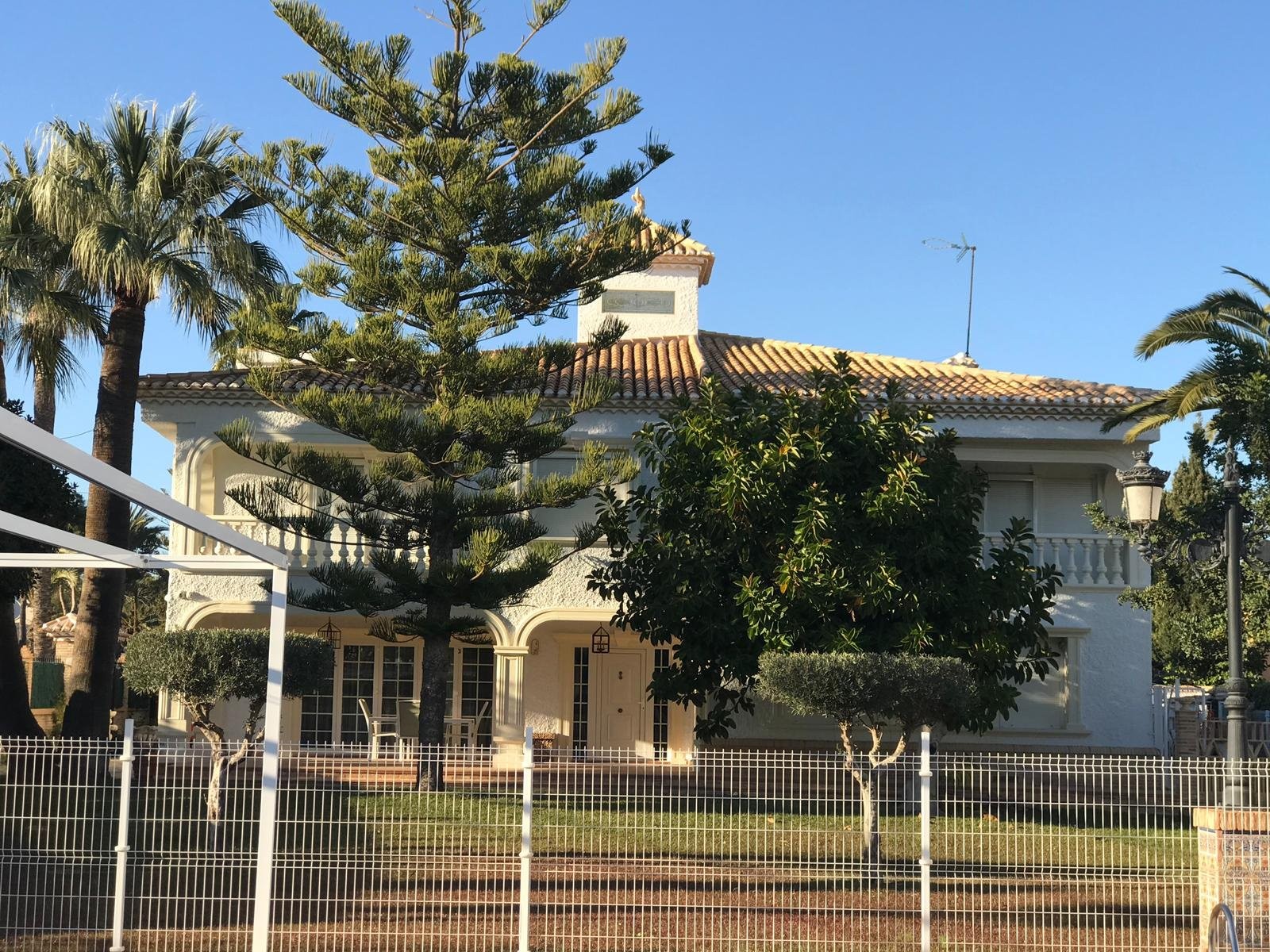 7 Schlafzimmer Villa in Cabo Roig