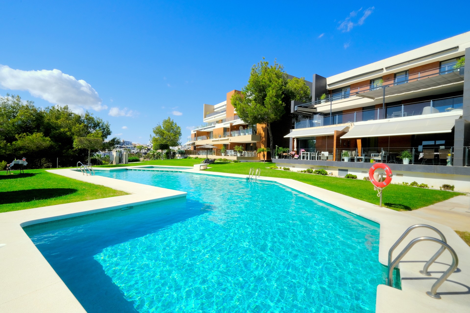 2 bed Apartment in Villamartin