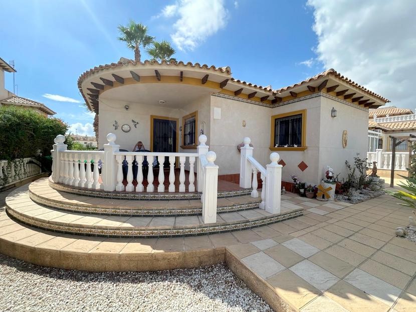 2 habitaciones – Villa – La Zenia