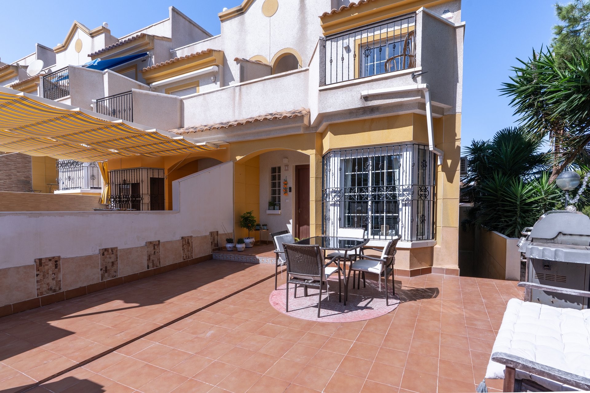 2 bed Townhouse in Los Altos