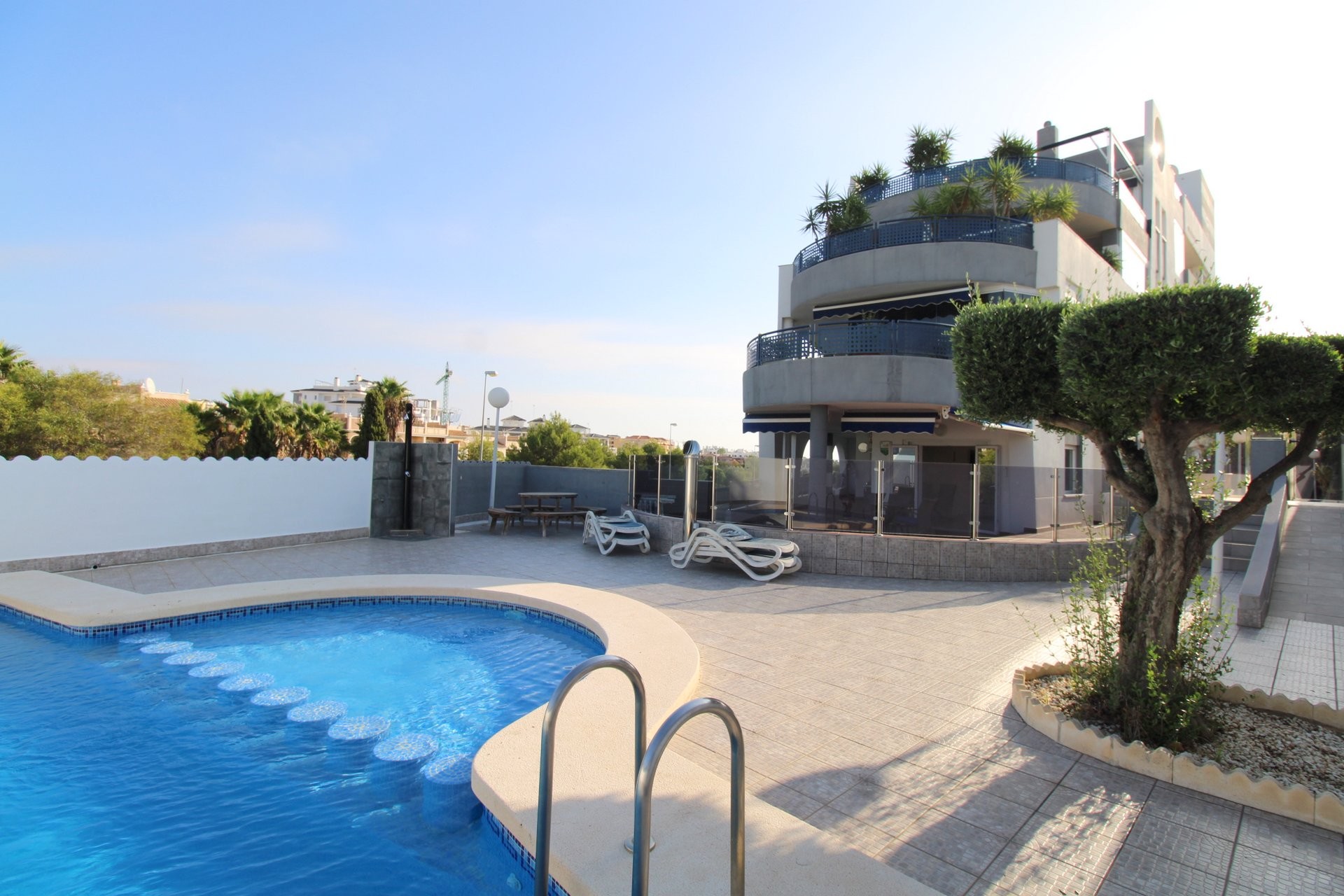 3 bed Apartment in Villamartin