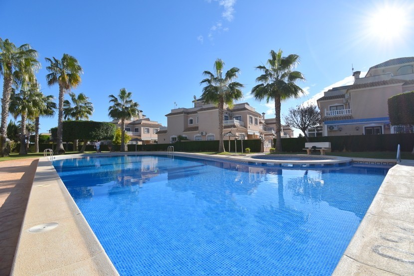2 bed Townhouse in Cabo Roig