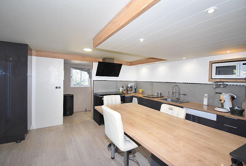 9 Bedroom Villa in Gandia