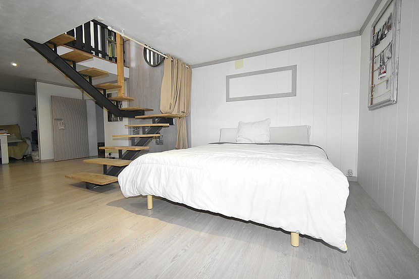 9 Bedroom Villa in Gandia