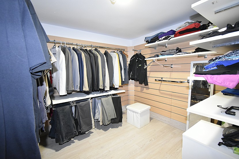 9 Bedroom Villa in Gandia