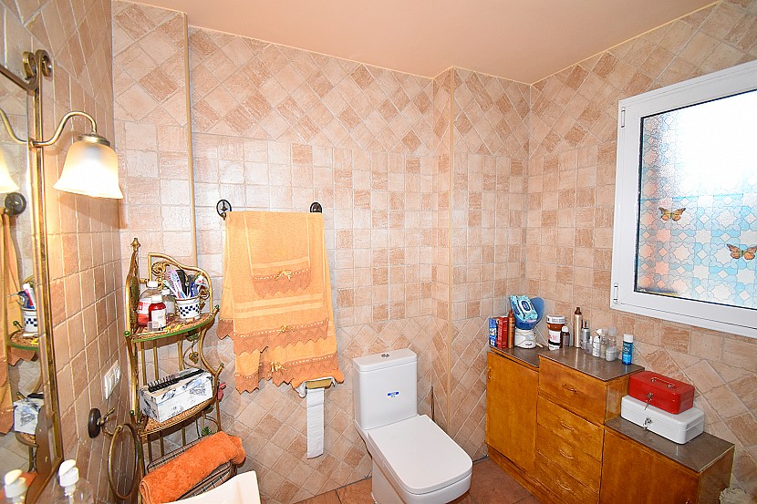 Casa de pueblo de 5 dormitorios en Carcer