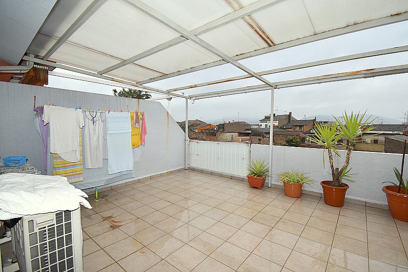 Casa de pueblo de 5 dormitorios en Carcer