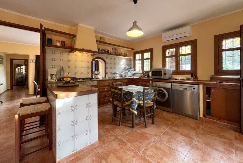 Villa mit 4 Schlafzimmern in Javea