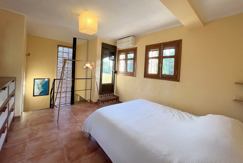 Villa mit 4 Schlafzimmern in Javea