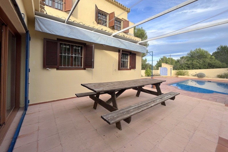 Villa mit 4 Schlafzimmern in Javea