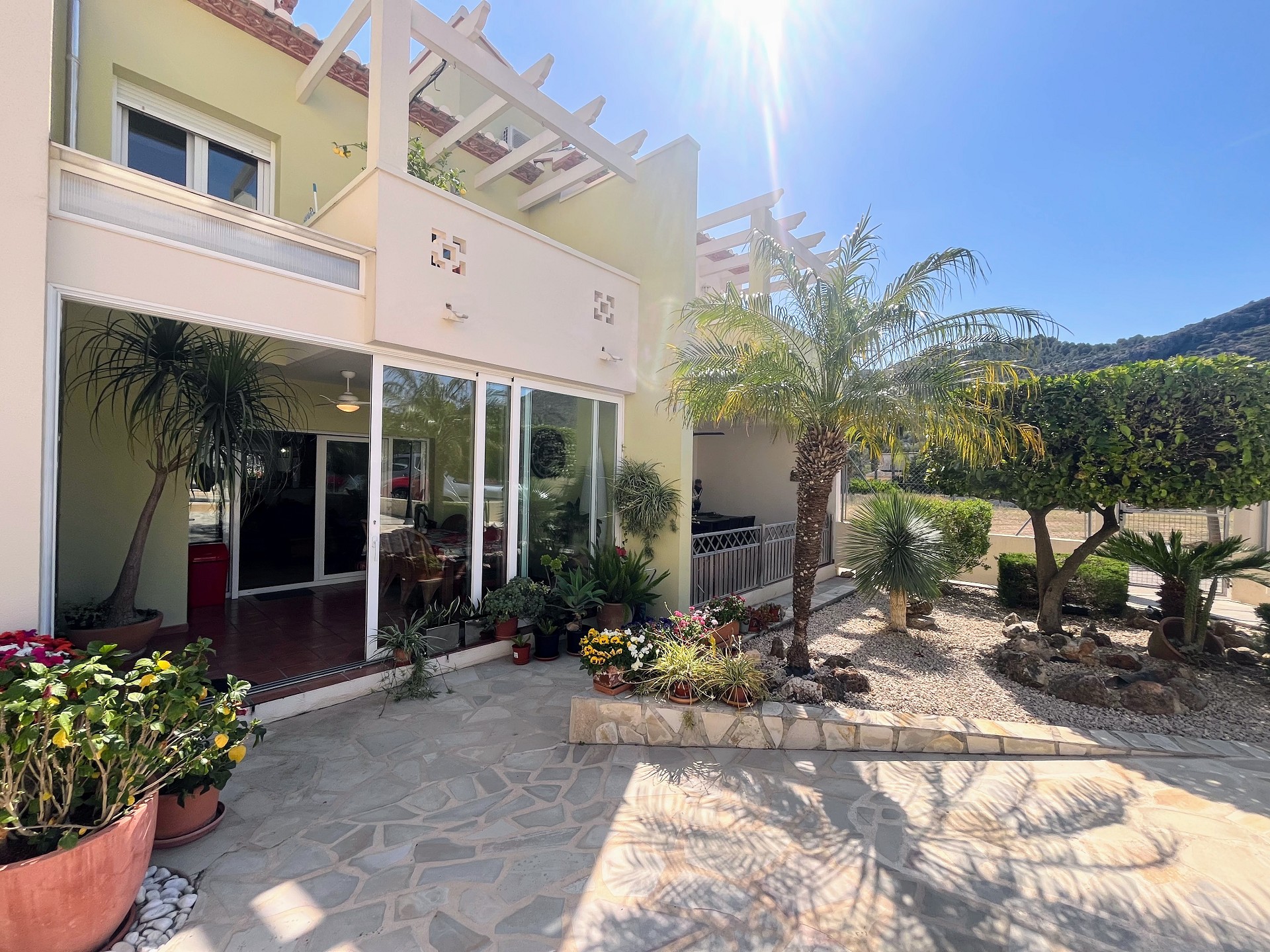 Casa de pueblo de 3 dormitorios en Rafol d’Almunia