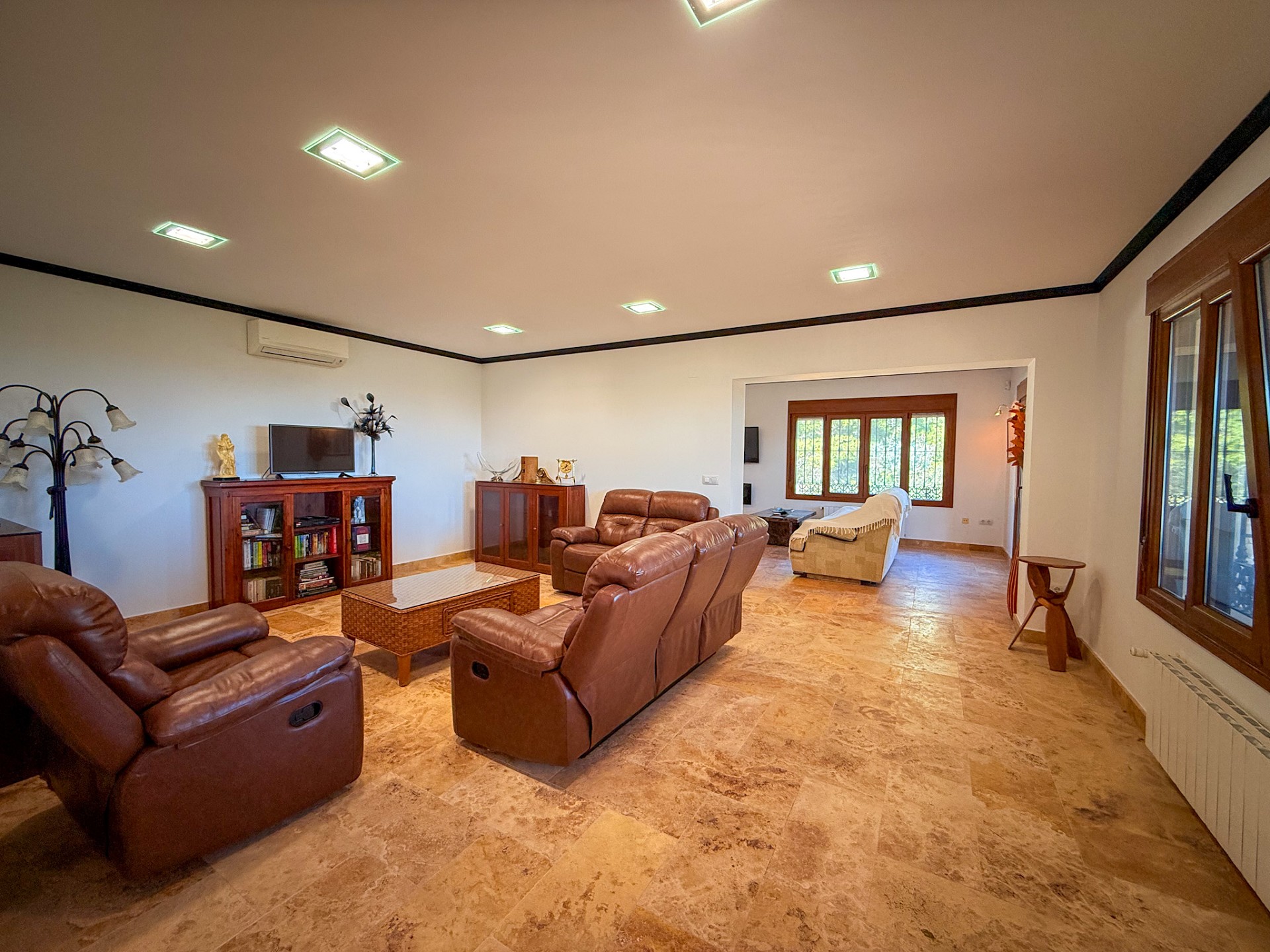 4 Bedroom Villa in Beniarbeig