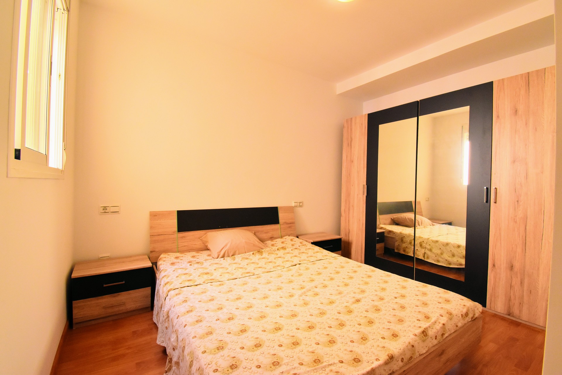 Apartamento de 3 dormitorios en Llauri