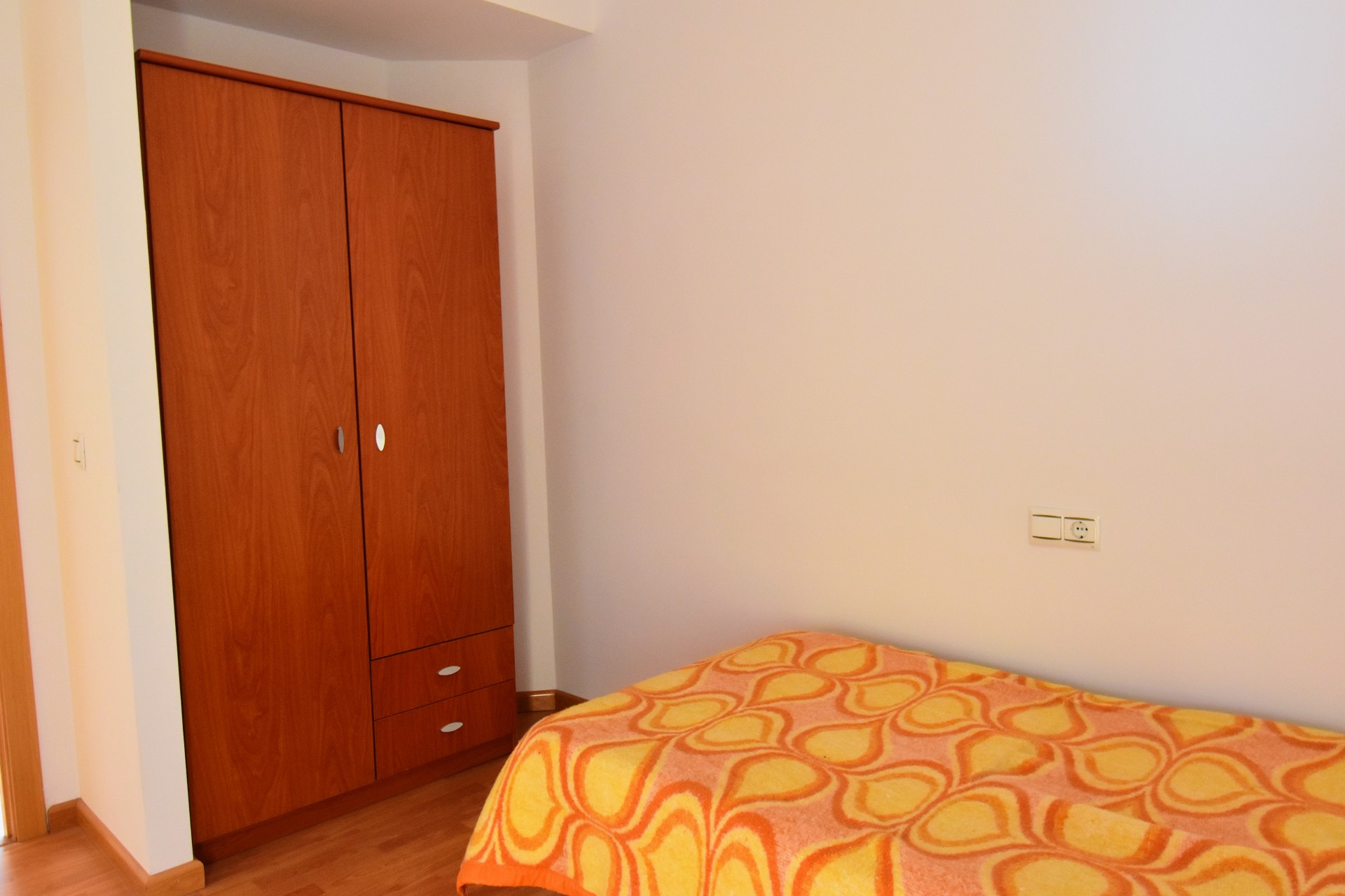 Apartamento de 3 dormitorios en Llauri