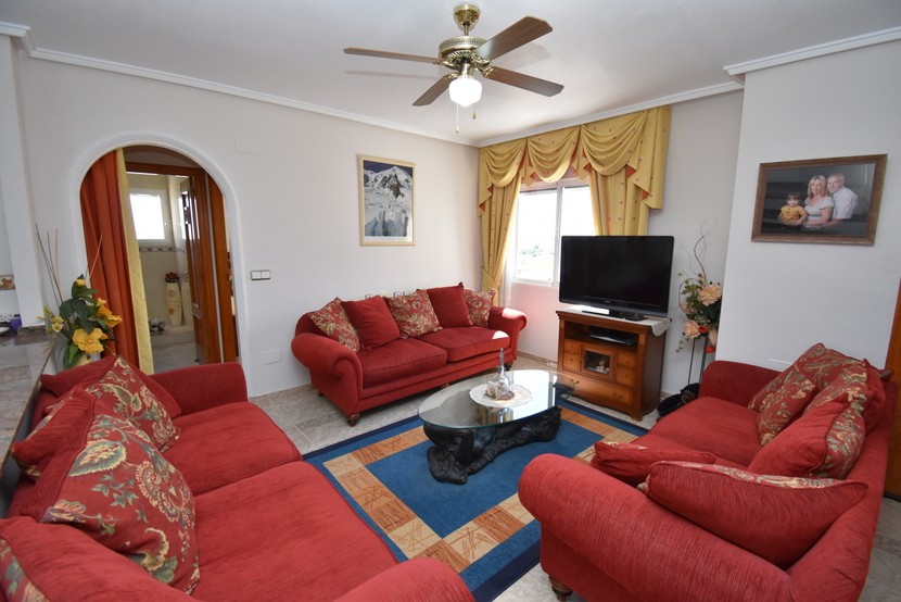 Villa mit 4 Schlafzimmern in San Miguel de Salinas