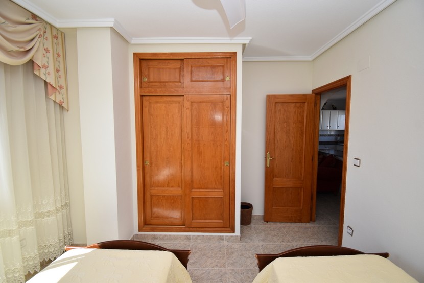 Villa mit 4 Schlafzimmern in San Miguel de Salinas