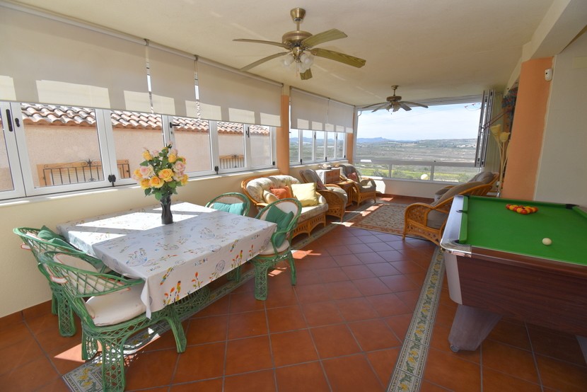 Villa mit 4 Schlafzimmern in San Miguel de Salinas