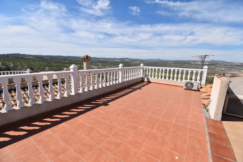 Villa mit 4 Schlafzimmern in San Miguel de Salinas