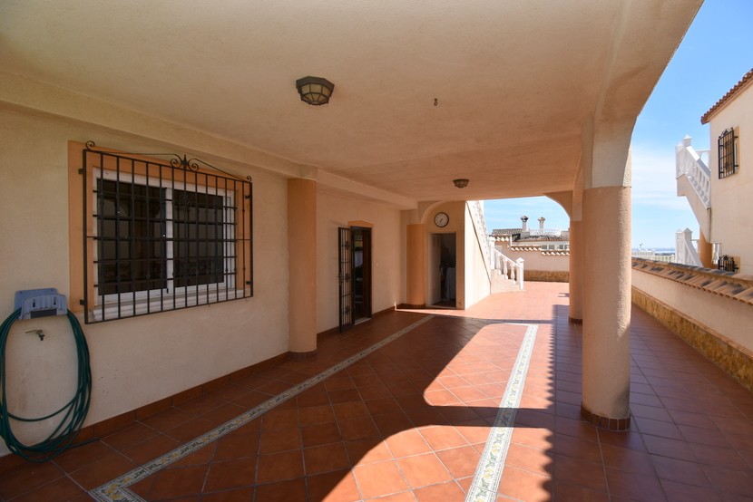 Villa mit 4 Schlafzimmern in San Miguel de Salinas