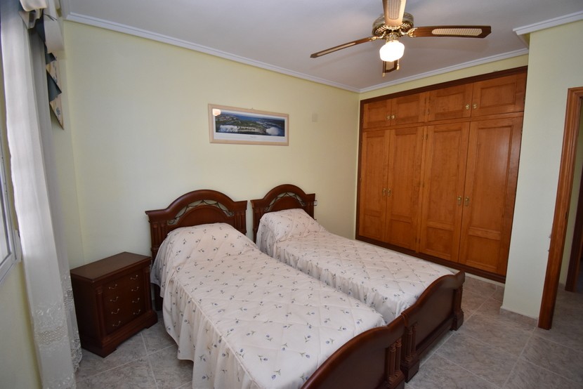 Villa mit 4 Schlafzimmern in San Miguel de Salinas